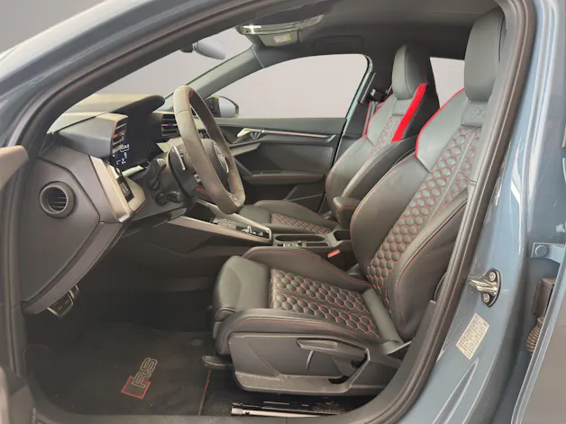 Audi RS3 Sportback 2.5 TSI quattro S-tronic