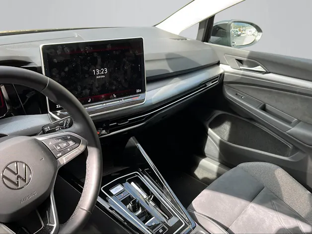 VW Golf 1.5 TSI PHEV Style