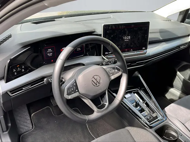 VW Golf 1.5 TSI PHEV Style