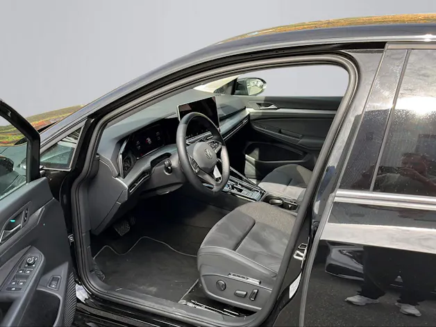 VW Golf 1.5 TSI PHEV Style