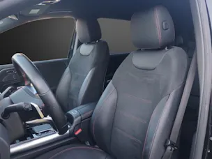 Mercedes-Benz B 250 e AMG Line