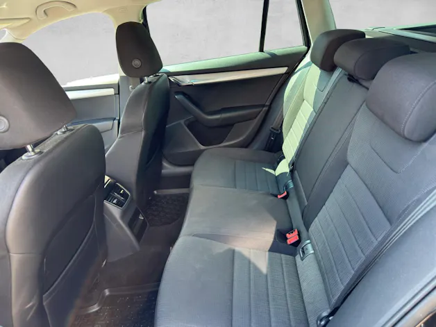 Škoda Octavia Combi 2.0 TDI Elegance