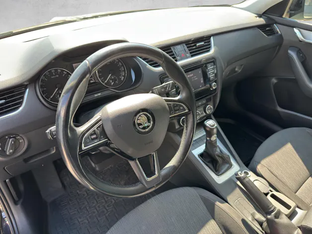 Škoda Octavia Combi 2.0 TDI Elegance