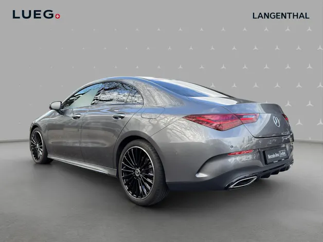 Mercedes-Benz CLA 200 7G-DCT