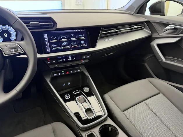 Audi A3 Sportback TFSI e 150 kW Attraction S-tronic