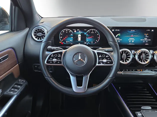 Mercedes-Benz GLA 250 4Matic Progressive 8G-DCT