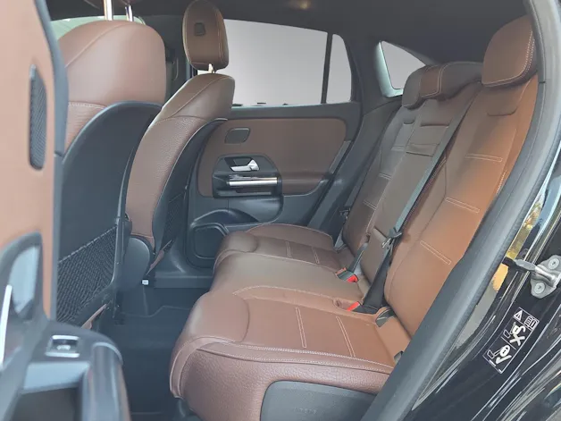 Mercedes-Benz GLA 250 4Matic Progressive 8G-DCT
