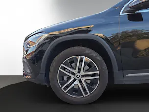Mercedes-Benz GLA 250 4Matic Progressive 8G-DCT
