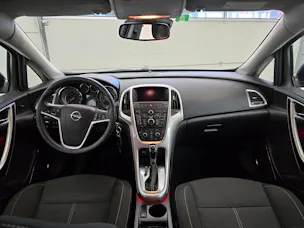 Opel Astra 1.6i 16V Turbo Sport Automatic