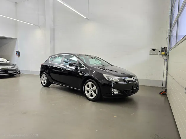 Opel Astra 1.6i 16V Turbo Sport Automatic