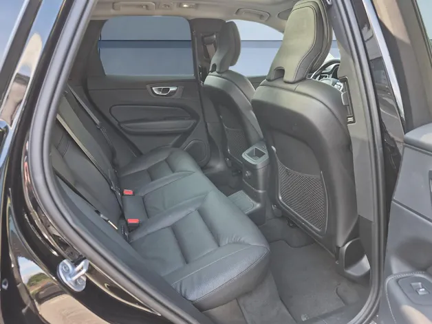 Volvo XC60 2.0 T6 TE Plus Dark eAWD