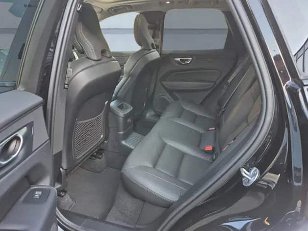 Volvo XC60 2.0 T6 TE Plus Dark eAWD