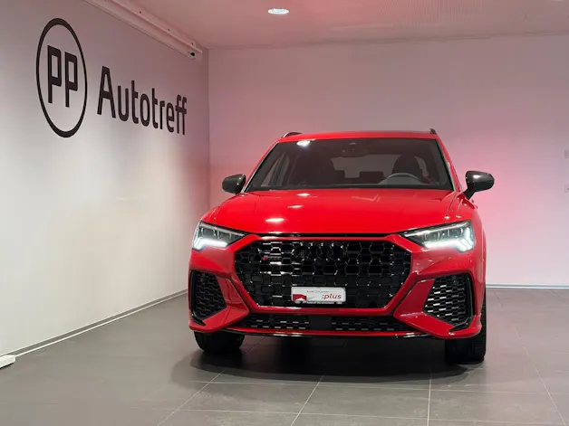 AUDI RS Q3 2.5 TFSI quattro S tronic