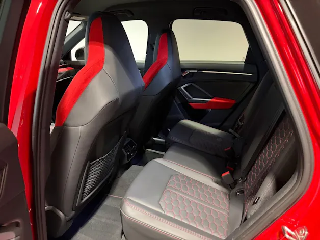 AUDI RS Q3 2.5 TFSI quattro S tronic