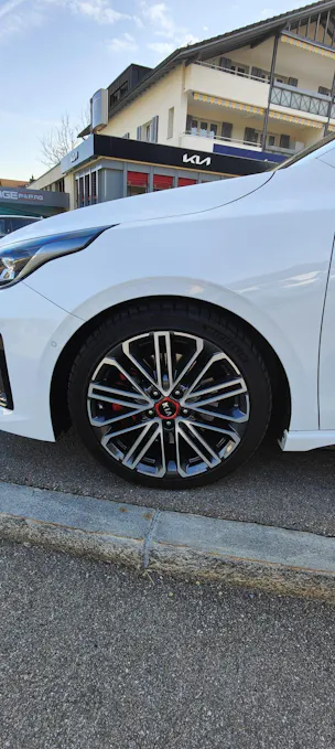 Kia Ceed 1.6 T-GDi GT