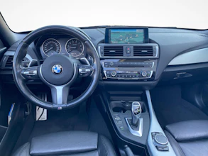 https://vehicle.imgix.net/4241979/800269d2-f676-4db4-adc0-c065534faf3b.jpg