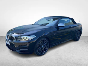 https://vehicle.imgix.net/4241979/9cfe0ce1-3eb6-428d-b758-e0b3a13799ae.jpg