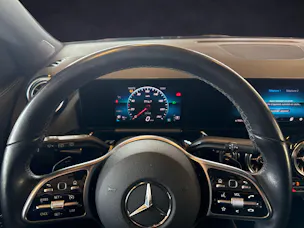 Mercedes-Benz GLA 200 Progressive 4matic