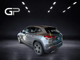 Mercedes-Benz GLA 200 Progressive 4matic