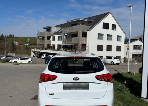 image du véhicule 6 image du véhicule 6