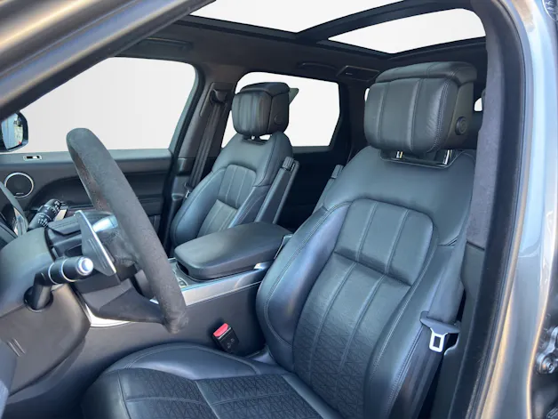 Land Rover Range Rover Sport 3.0 I6 HST