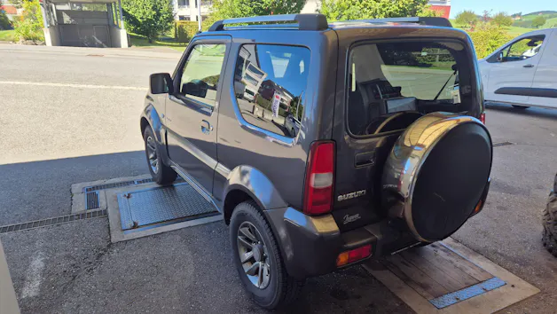 Suzuki Jimny Wagon 1.3 4WD Sergio Cellano Top