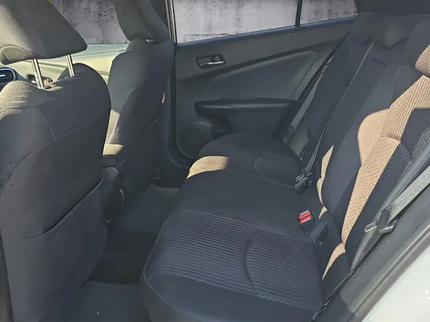 Toyota Prius 1.8 VVTi HSD Sol Premium