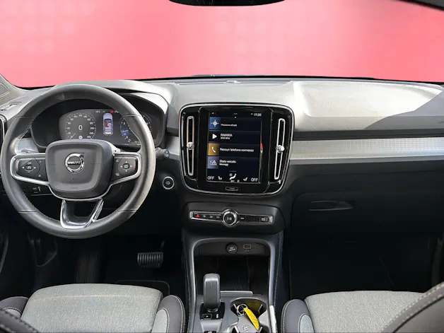 Volvo XC40 1.5 T2 Momentum