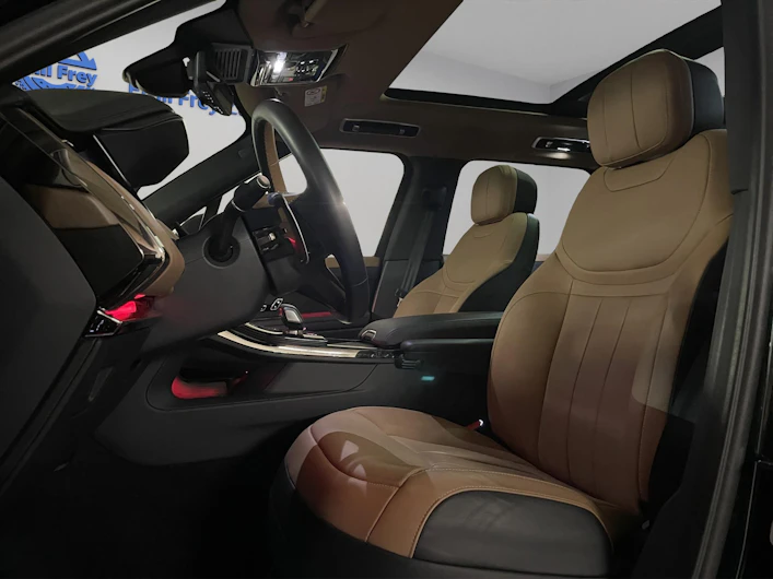 Fahrzeugbild LAND ROVER RANGE ROVER SPORT