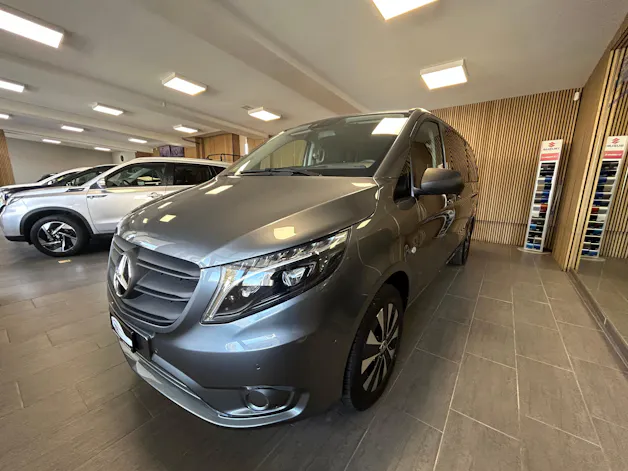 Mercedes-Benz Vito 116 Kombi L 2.0 CDI Select Family 4X4 8 PLACES/8PLATZ