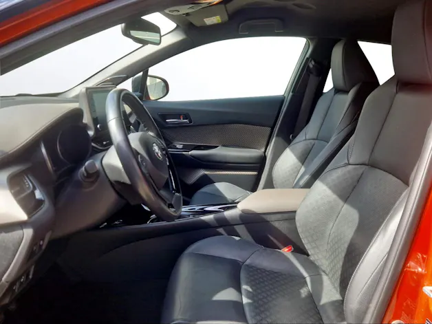Toyota C-HR 2.0 VVTi HSD Launch Edition