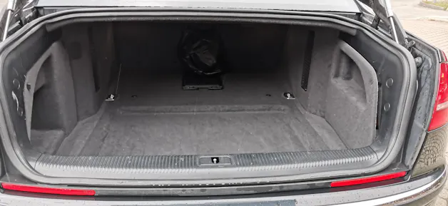 Audi A8 4.2 V8 TDI DPF quattro