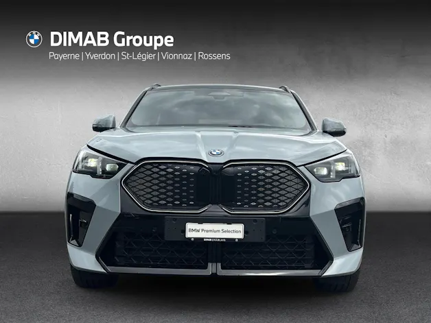BMW iX2 30 xDrive M Sport Pro (CH) ** Action de leasing à 1.9% **