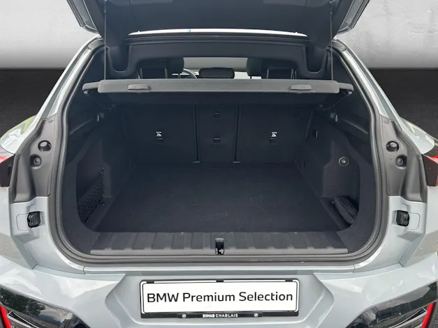 BMW iX2 30 xDrive M Sport Pro (CH) ** Action de leasing à 1.9% **