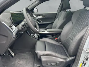 BMW iX2 30 xDrive M Sport Pro (CH) ** Action de leasing à 1.9% **