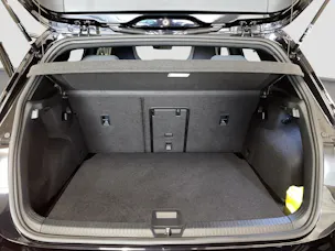 VW Golf VIII 2.0 TSI R-Line DSG 4motion