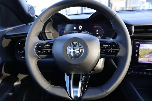 Alfa Romeo Junior 1.2 Ibrida