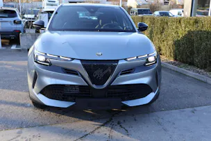Alfa Romeo Junior 1.2 Ibrida