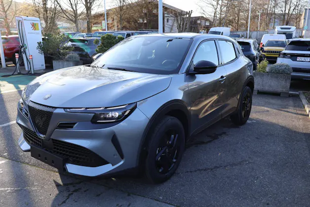 Alfa Romeo Junior 1.2 Ibrida