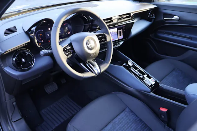 Alfa Romeo Junior 1.2 Ibrida
