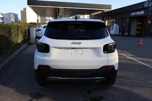 Jeep Avenger 1.2 MHEV Summit