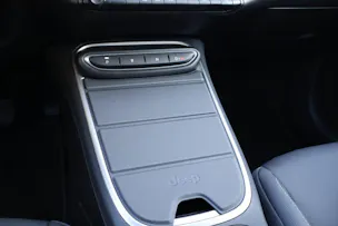 Jeep Avenger 1.2 MHEV Summit