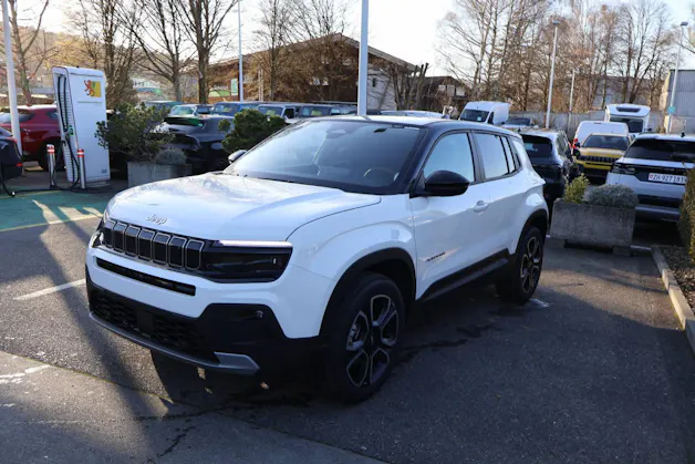 Jeep Avenger 1.2 MHEV Summit