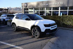Jeep Avenger 1.2 MHEV Summit