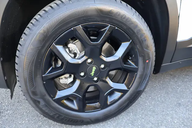 Jeep Avenger 1.2 MHEV Upland 4xe