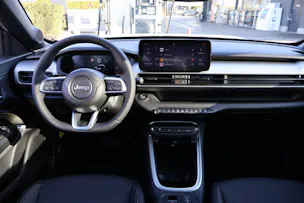 Jeep Avenger 1.2 MHEV Upland 4xe