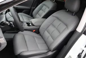 MG IM6 100 kWh Performance 21 4WD