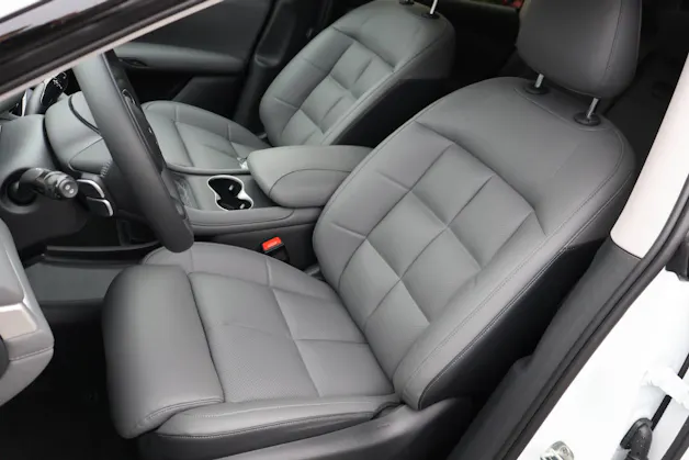 MG IM6 100 kWh Performance 21 4WD