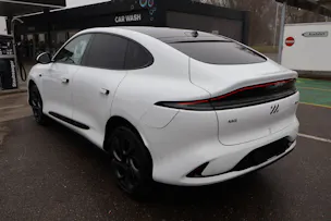 MG IM6 100 kWh Performance 21 4WD
