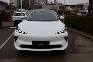MG IM6 100 kWh Performance 21 4WD